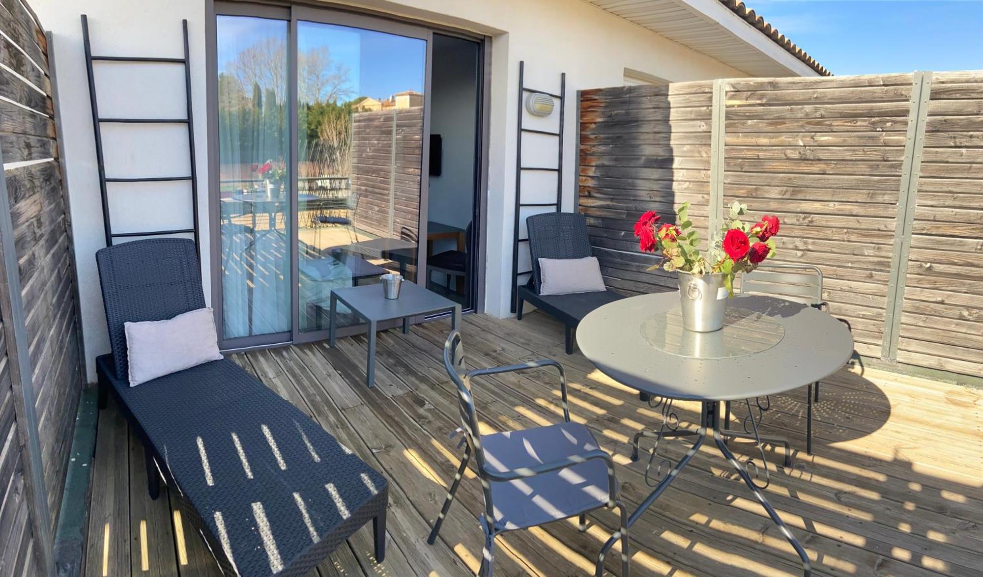 Les Terrasses D'Aix - Studio Avec Grande Terrasse Privee Éguilles Esterno foto